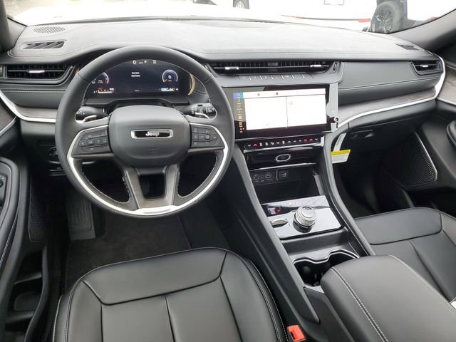 New 2026 Jeep Grand Cherokee Limited image 6