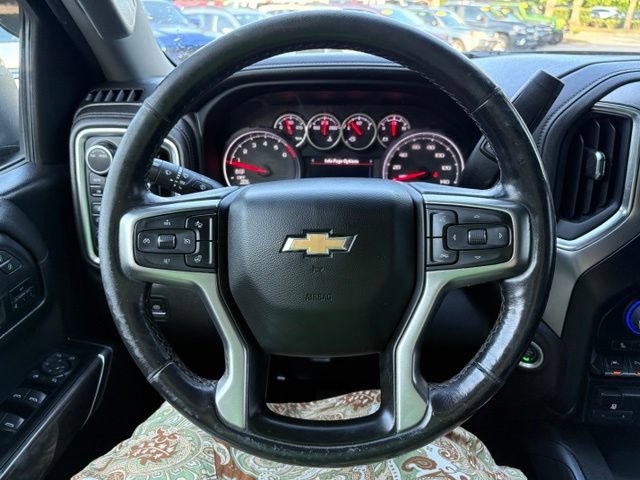 Used 2022 Chevrolet Silverado 1500 LTZ w/ LTZ Premium Package AWD/4WD image 15