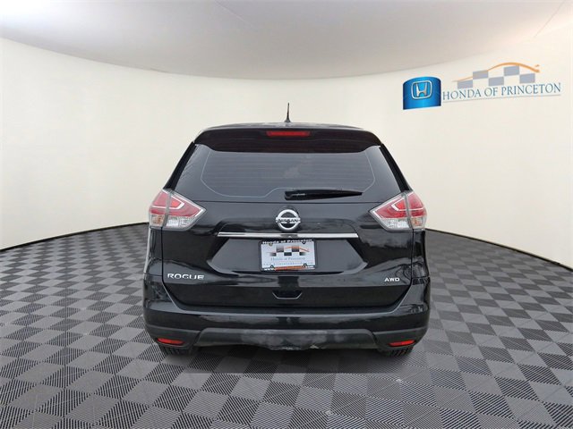 Used 2016 Nissan Rogue S image 5