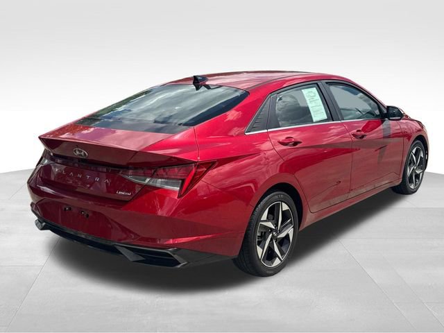 Used 2023 Hyundai Elantra Limited image 10