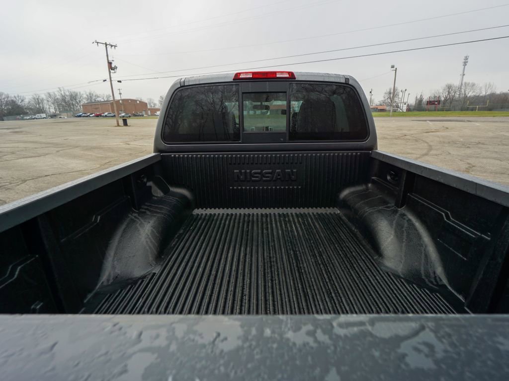 Used 2021 Nissan Frontier SV w/ SV Utility Package image 10