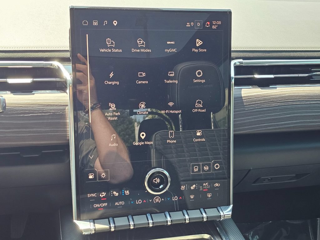 Used 2025 GMC Sierra EV Denali AWD/4WD image 30