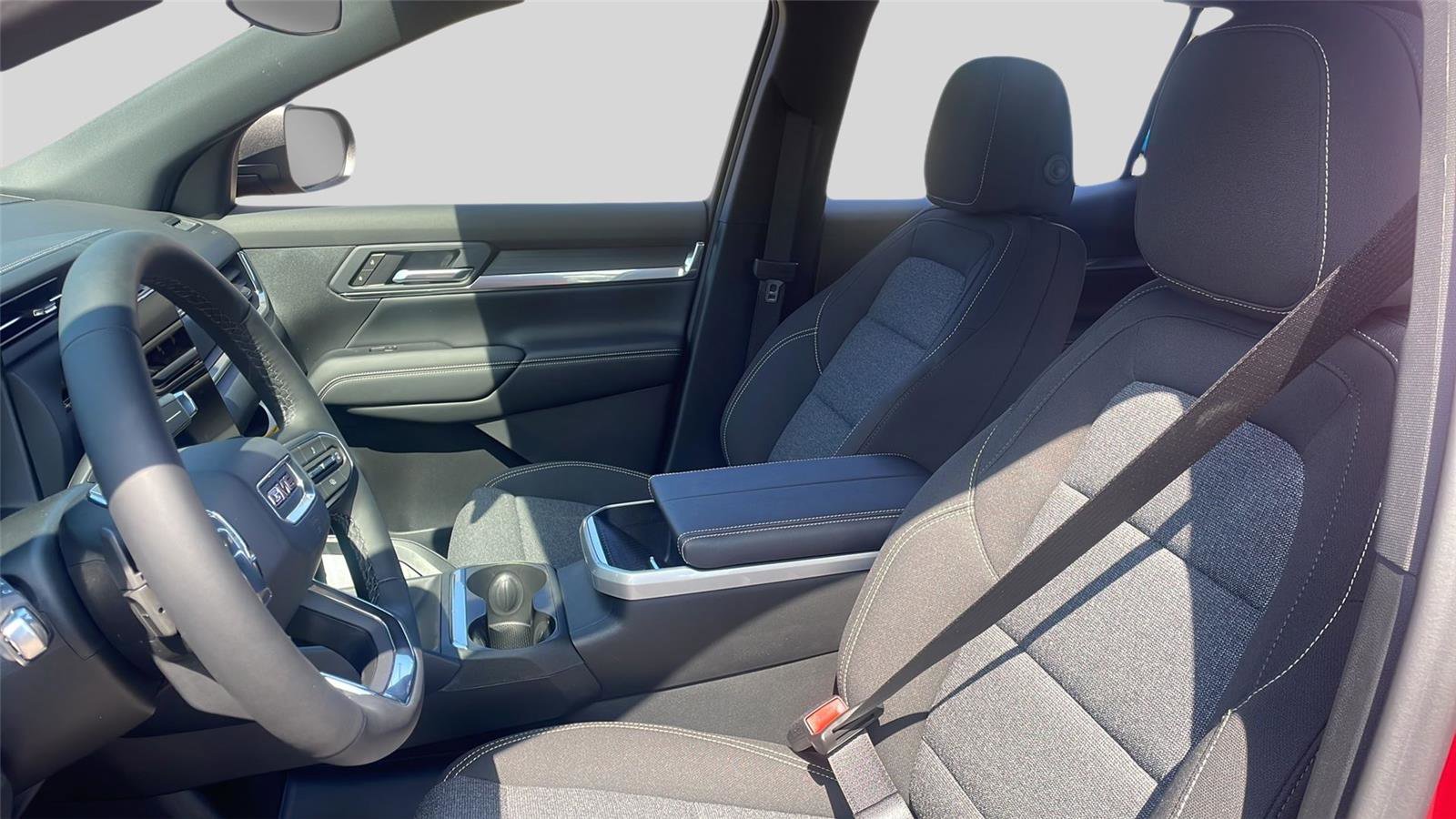 New 2026 GMC Terrain Elevation w/ LPO, Floor Liner Package AWD/4WD image 16