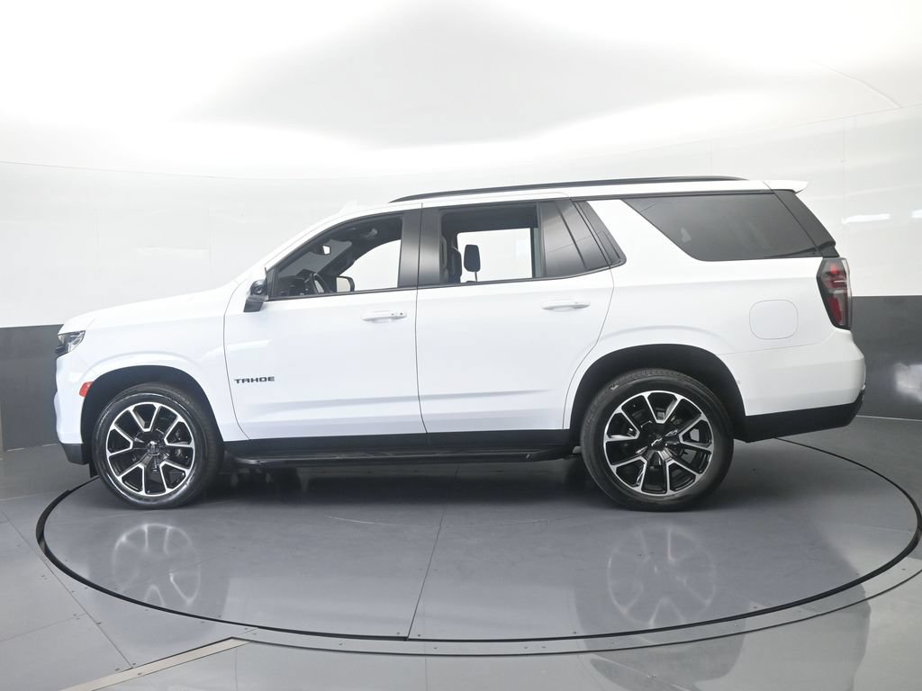 Used 2024 Chevrolet Tahoe RST w/ Luxury Package RWD image 3