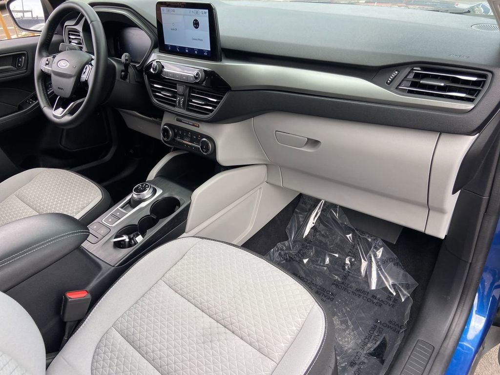 Used 2023 Ford Escape Active w/ Cold Weather Package image 24