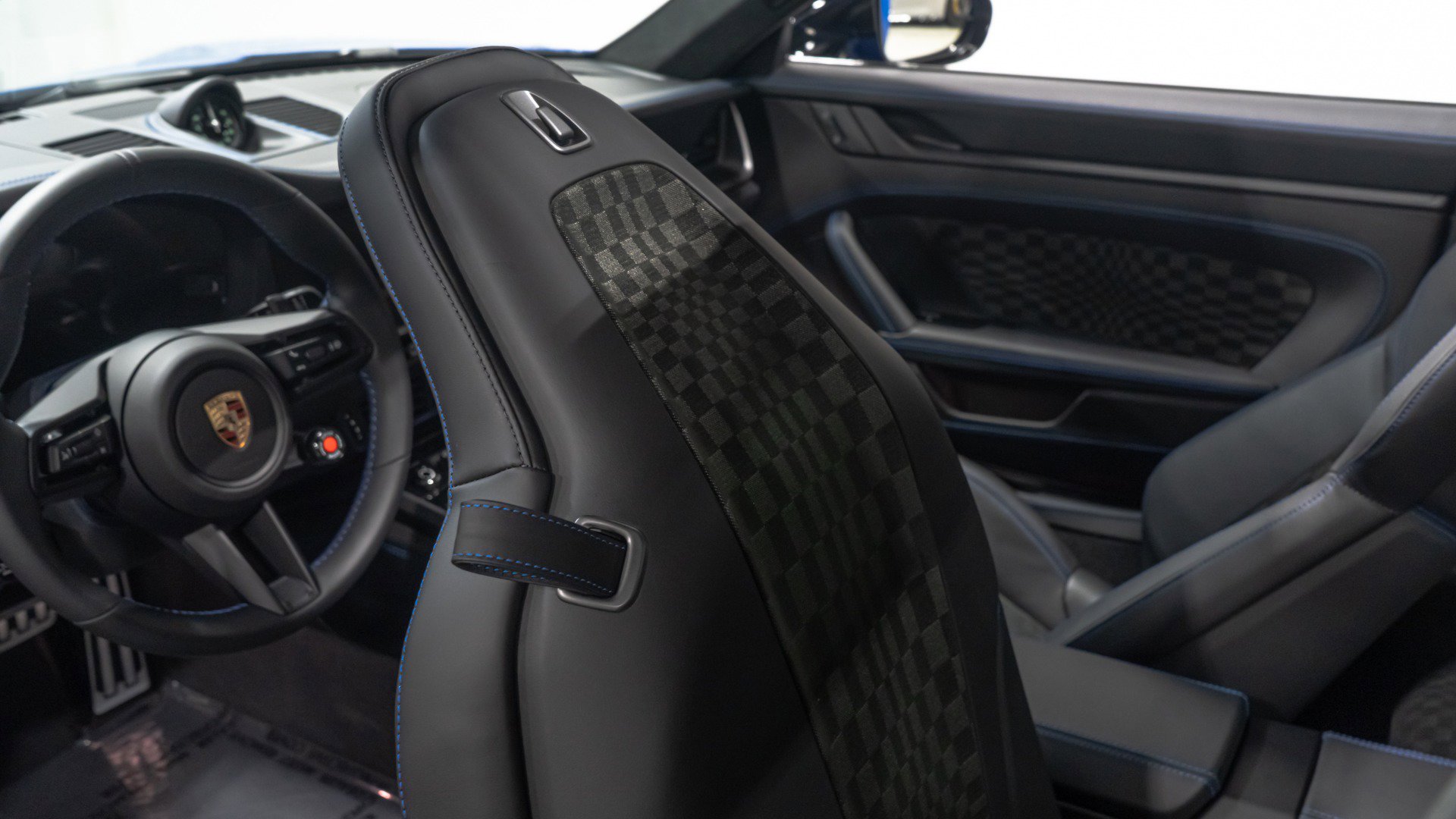 Used 2026 Porsche 911 Carrera GTS image 68