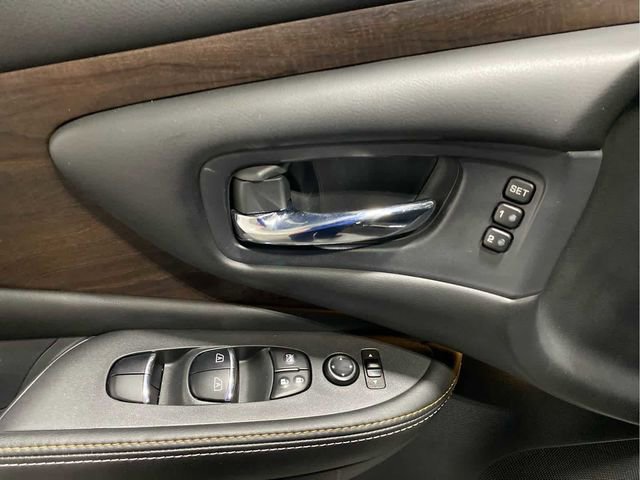 Certified 2021 Nissan Murano Platinum w/ Cargo Package image 12