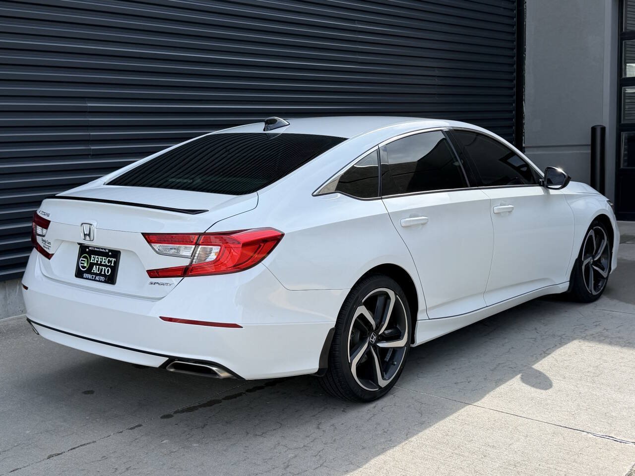 Used 2021 Honda Accord Sport image 11