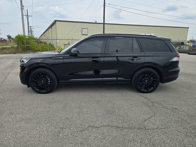 Used 2023 Lincoln Aviator Reserve w/ Equipment Group 201A RWD image 6