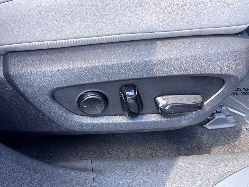 Used 2023 Lexus RX 350 Premium w/ Accessory Package (Z1) FWD image 28