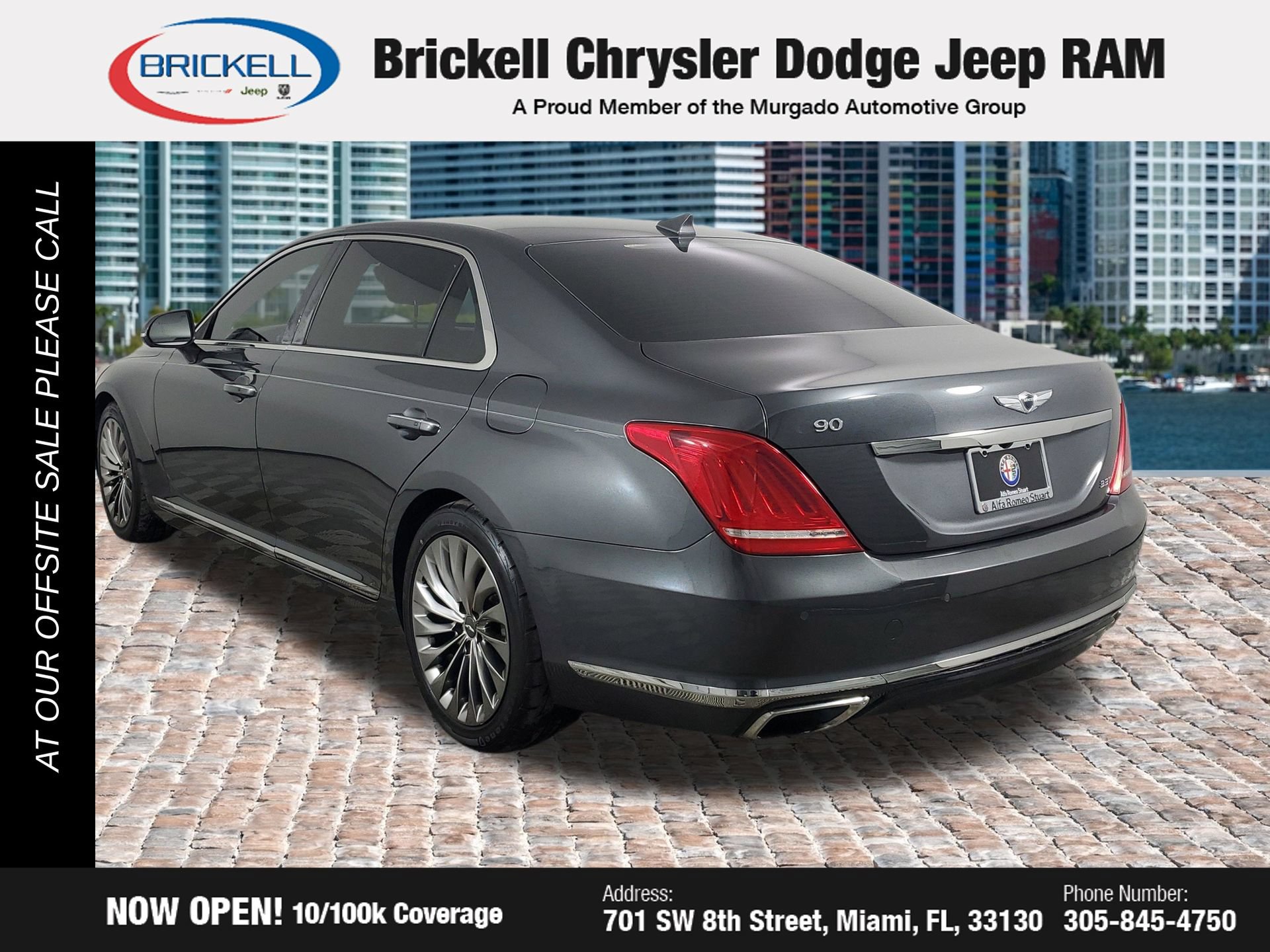 Used 2017 Genesis G90 3.3T Premium RWD image 9