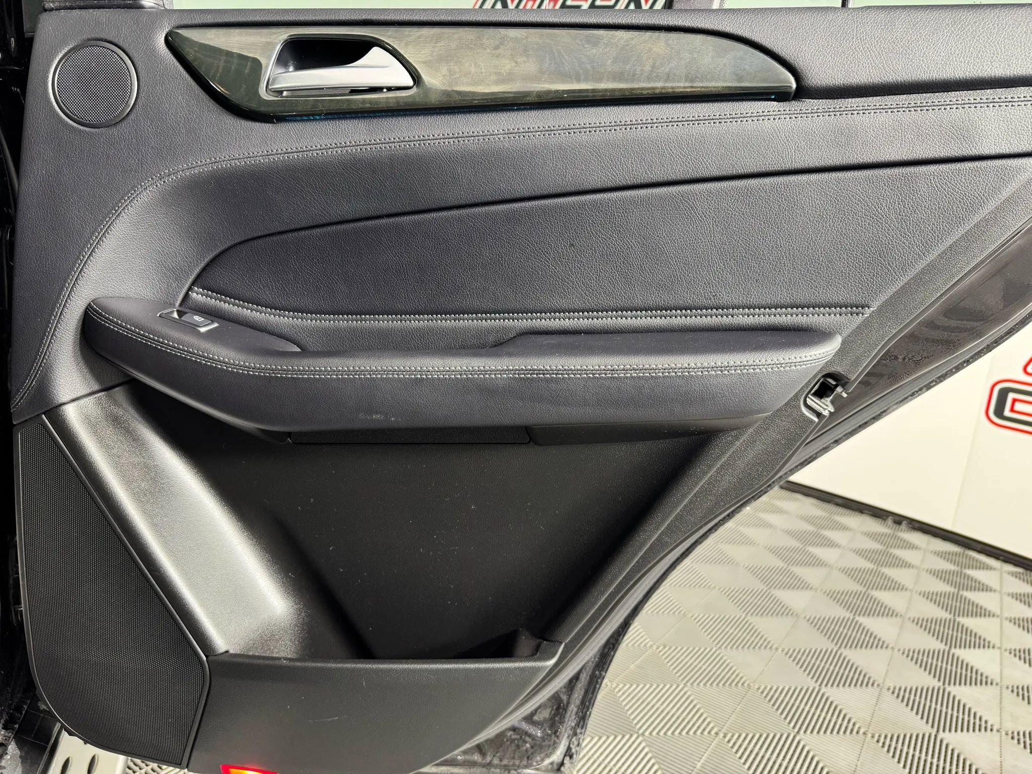 Used 2018 Mercedes-Benz GLE 43 AMG 4MATIC image 46