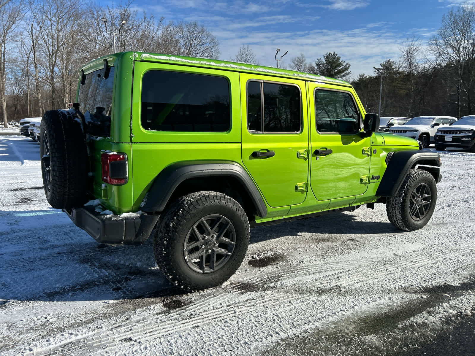 Used 2025 Jeep Wrangler Sport S image 9