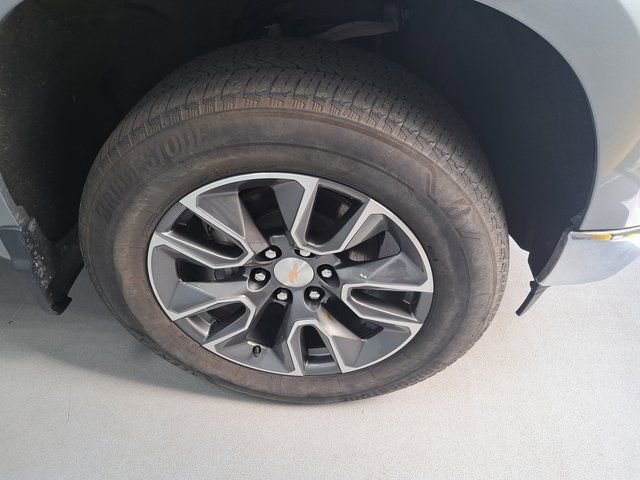 Used 2023 Chevrolet Silverado 1500 LT image 26