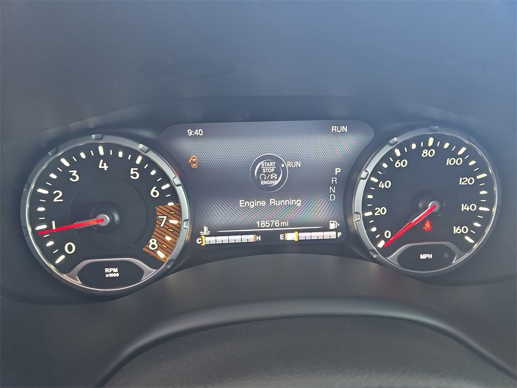 Used 2023 Jeep Renegade Trailhawk w/ Trailhawk Elite Group image 16