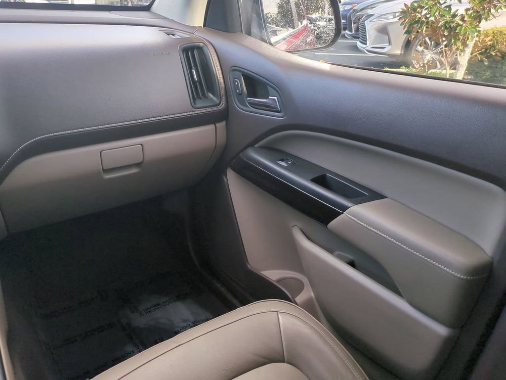 Used 2019 GMC Canyon SLT w/ Trailering Package image 17