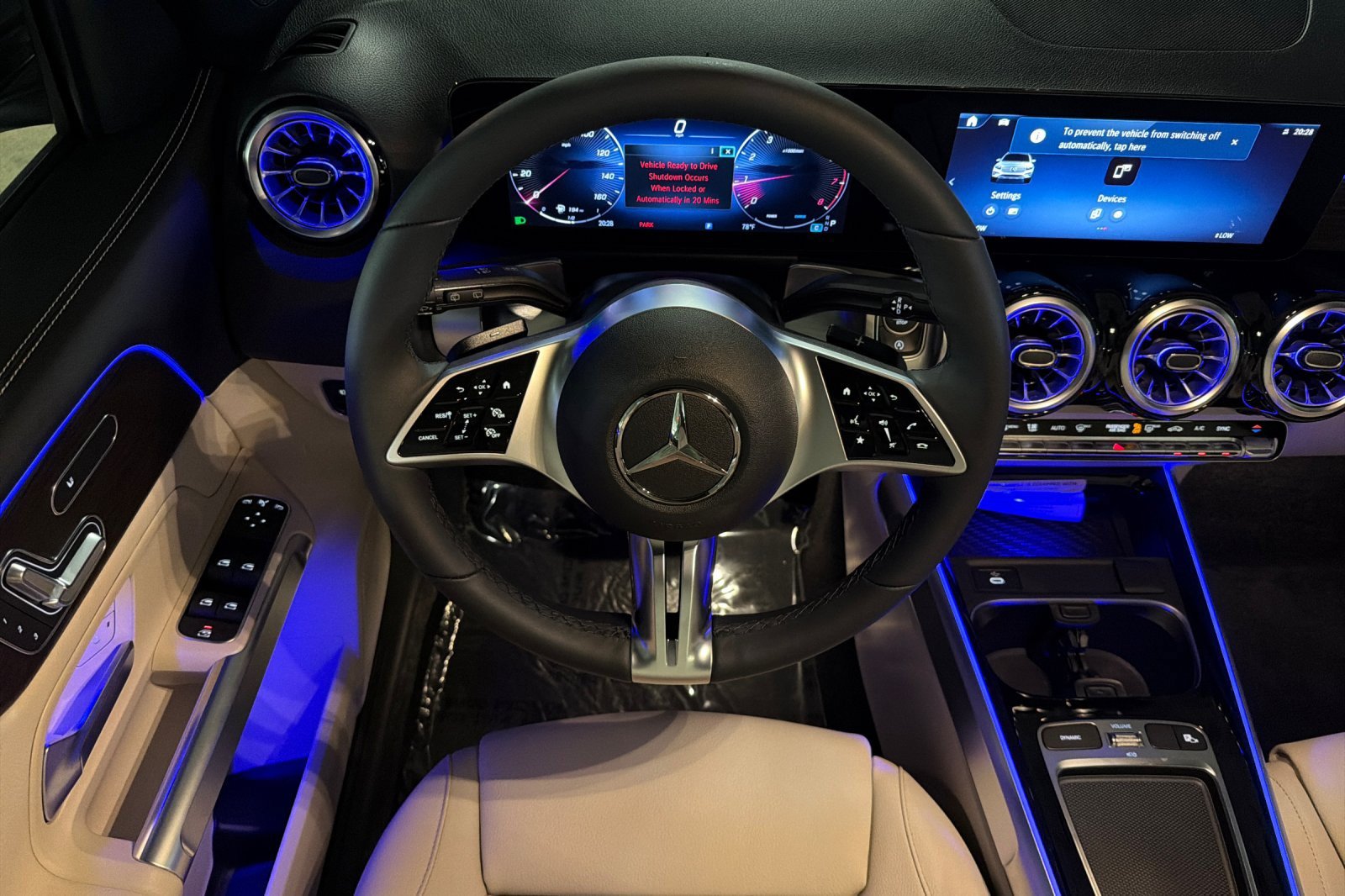 New 2026 Mercedes-Benz GLB 250 image 13