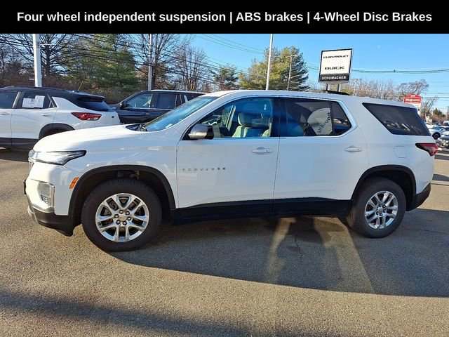 Used 2022 Chevrolet Traverse LS image 5