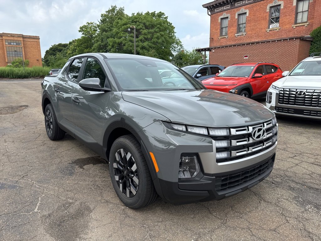 New 2025 Hyundai Santa Cruz SE