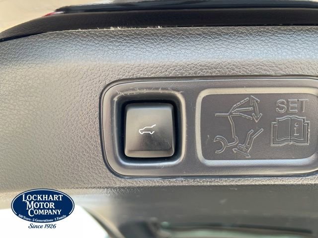 Used 2023 Ford Expedition Limited image 20