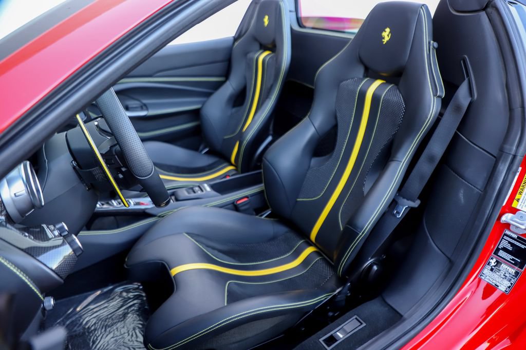 Certified 2022 Ferrari F8 Tributo RWD image 13