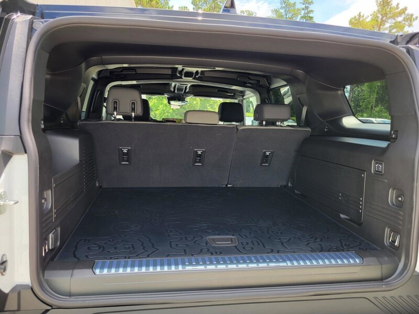 New 2025 GMC Hummer EV 2X image 7