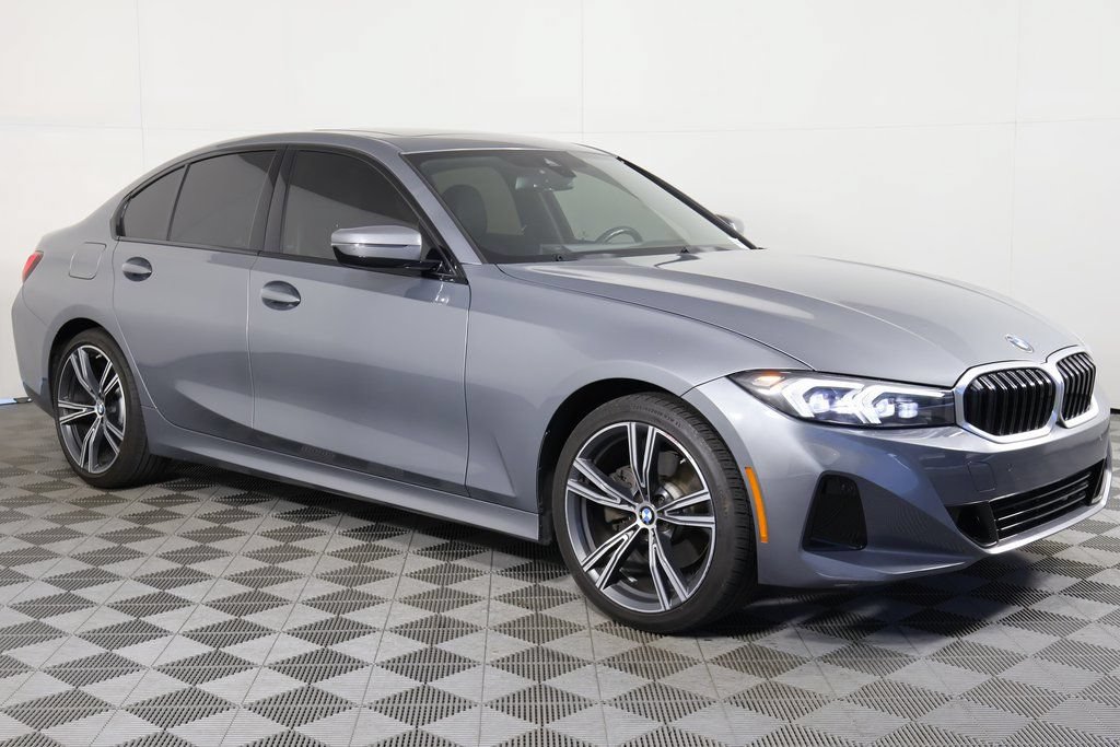 Used 2023 BMW 330i Sedan w/ Premium Package RWD image 3