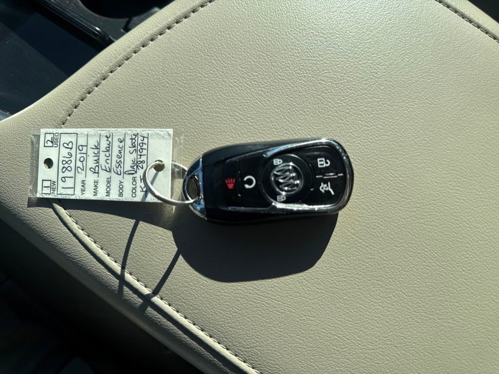 Used 2019 Buick Enclave Essence image 30