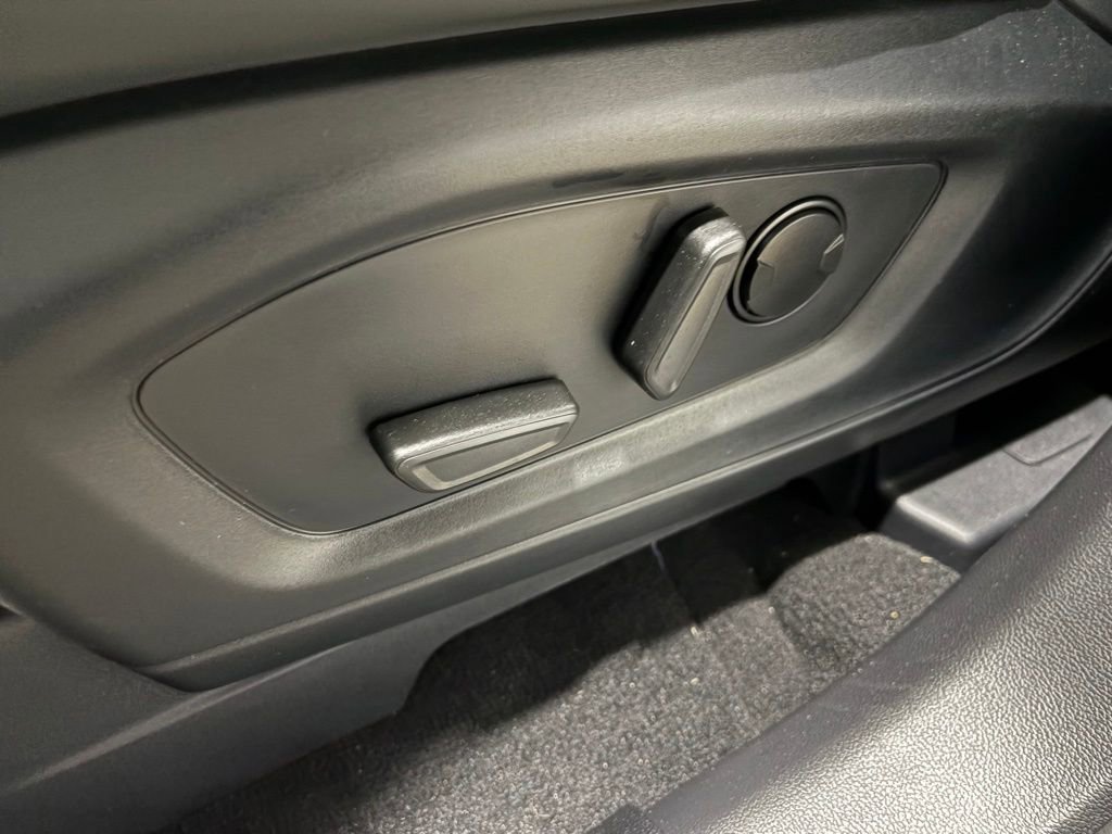 New 2026 Ford Explorer Active w/ Active Comfort Package image 19