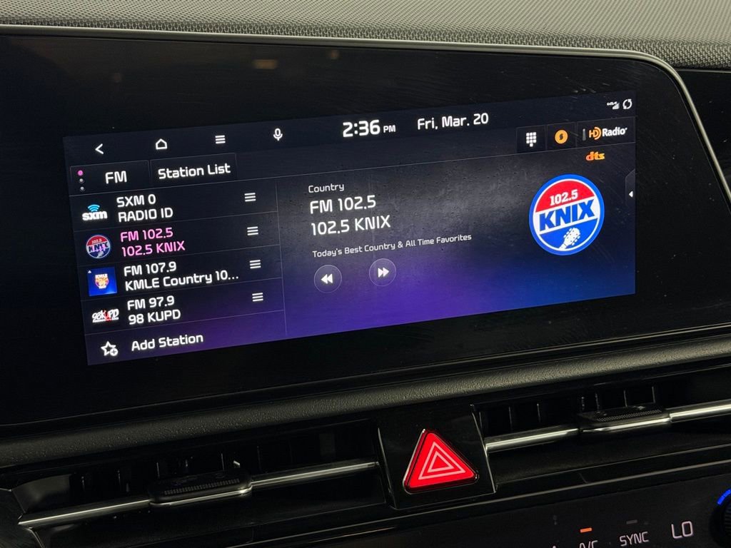 Used 2023 Kia Niro EX image 20