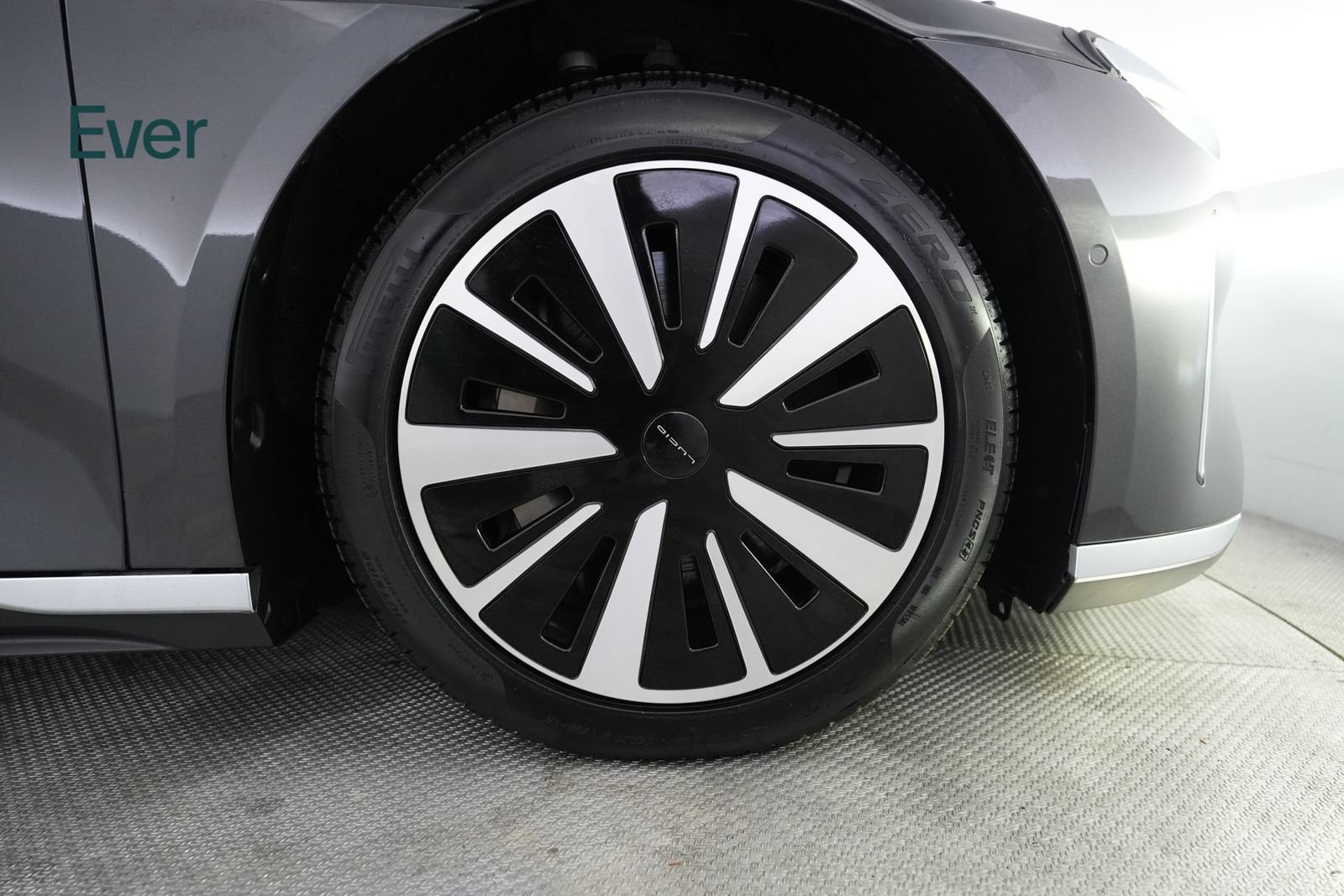 Used 2023 Lucid Air Grand Touring AWD/4WD image 19