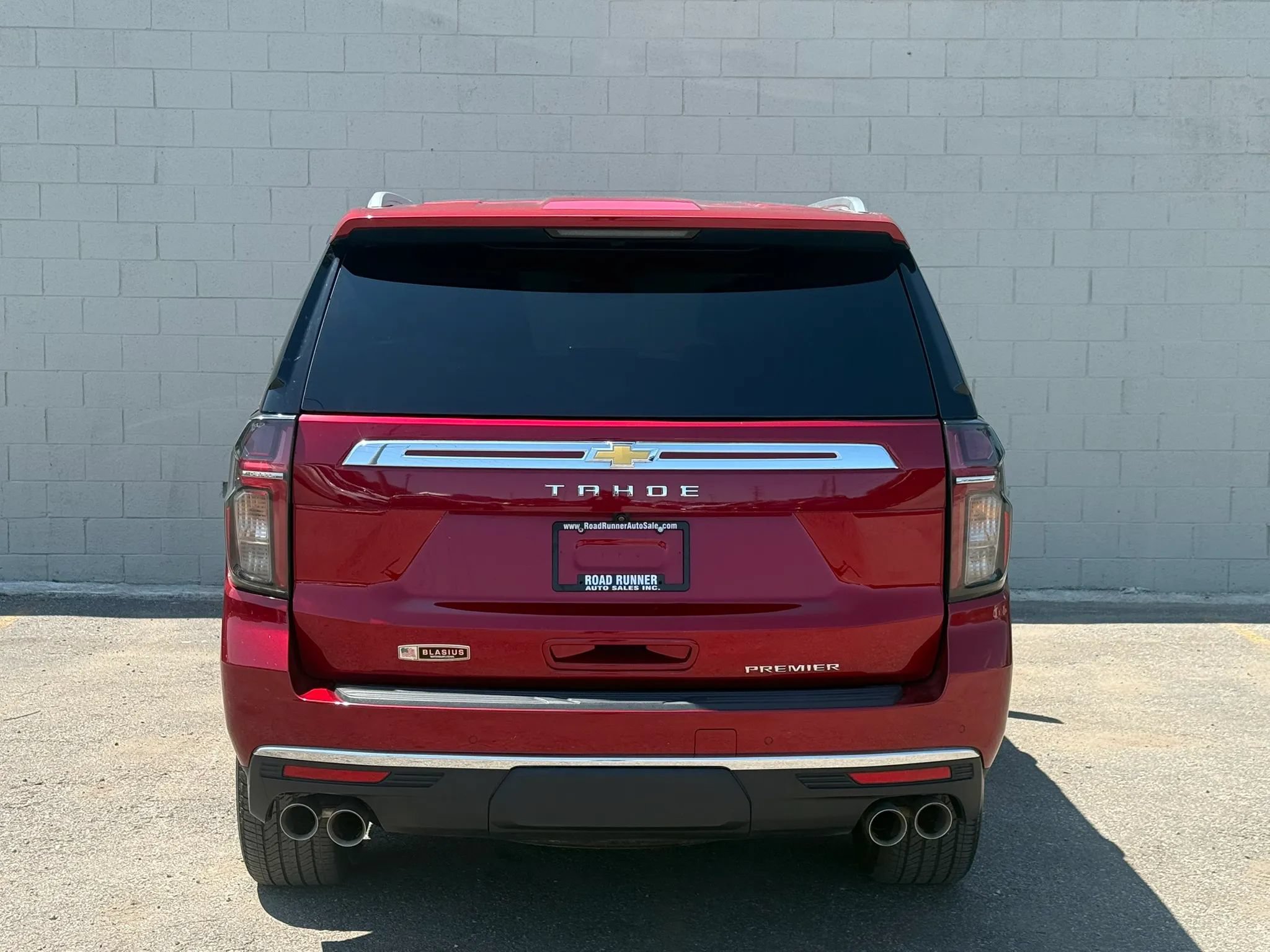 Used 2024 Chevrolet Tahoe Premier AWD/4WD image 10