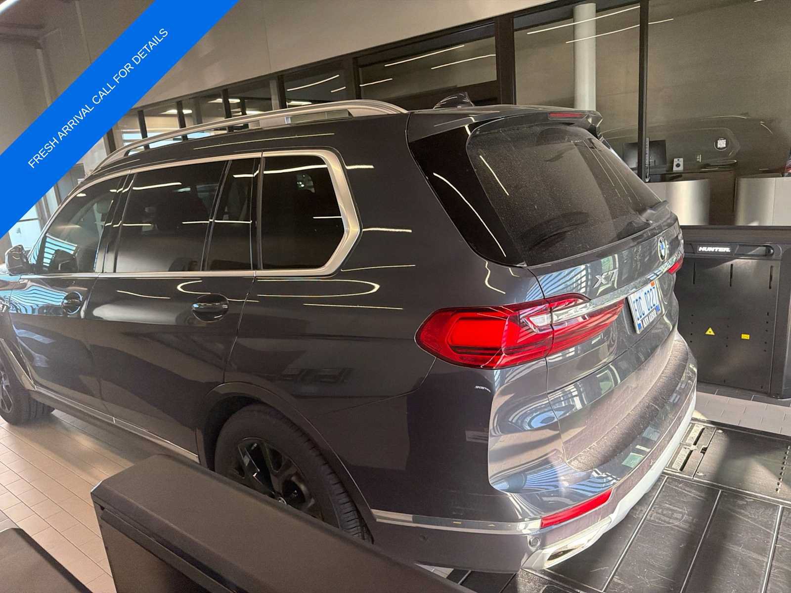 Used 2020 BMW X7 xDrive40i w/ Premium Package AWD/4WD image 24