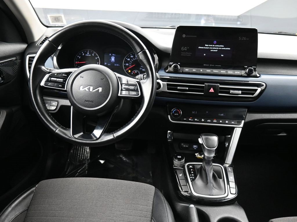 Certified 2022 Kia Seltos S image 19