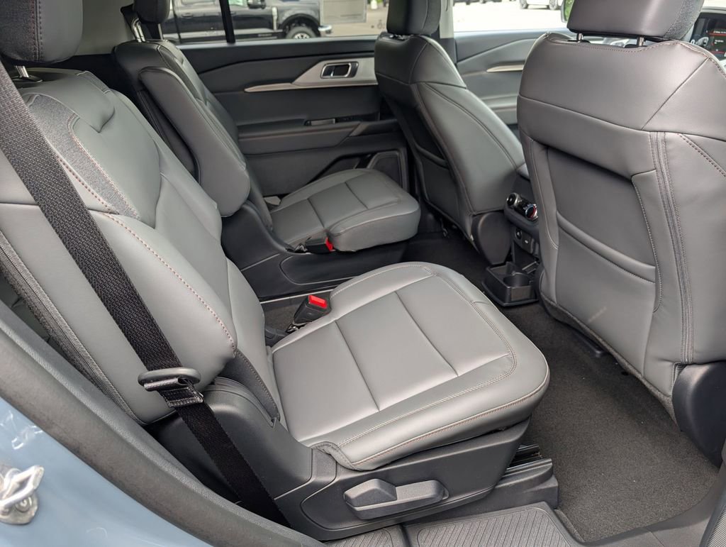 New 2026 Ford Explorer Active AWD/4WD image 19