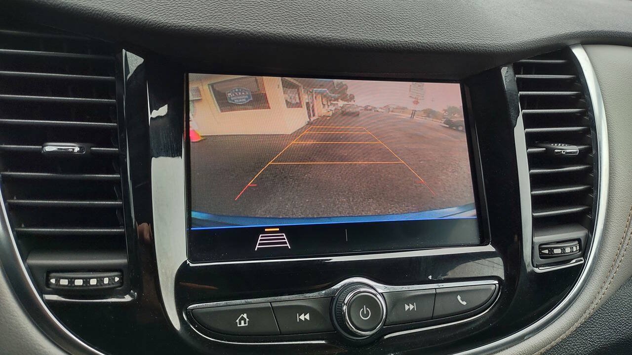 Used 2020 Chevrolet Trax Premier FWD image 25