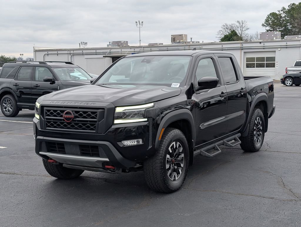 Used 2023 Nissan Frontier PRO-4X w/ Tow Package image 3