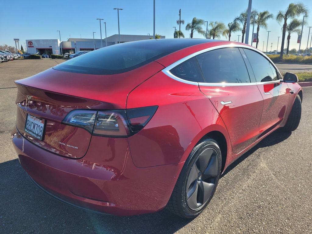 Used 2018 Tesla Model 3 Long Range AWD/4WD image 4