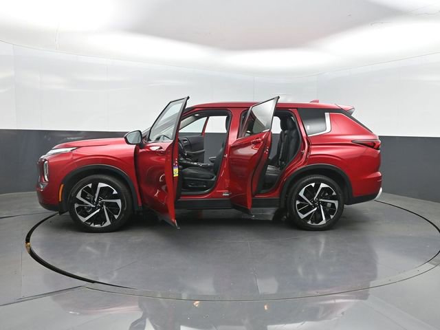 Used 2024 Mitsubishi Outlander SE FWD image 38
