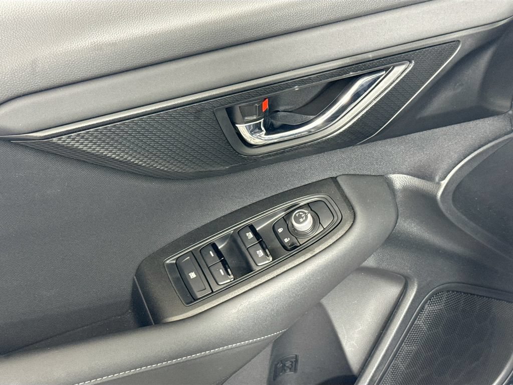 Used 2025 Subaru Legacy Premium AWD/4WD image 17