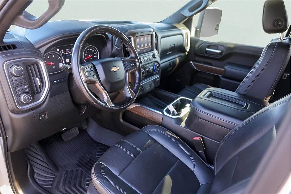 Used 2021 Chevrolet Silverado 2500 High Country w/ Z71 Off-Road Package image 13