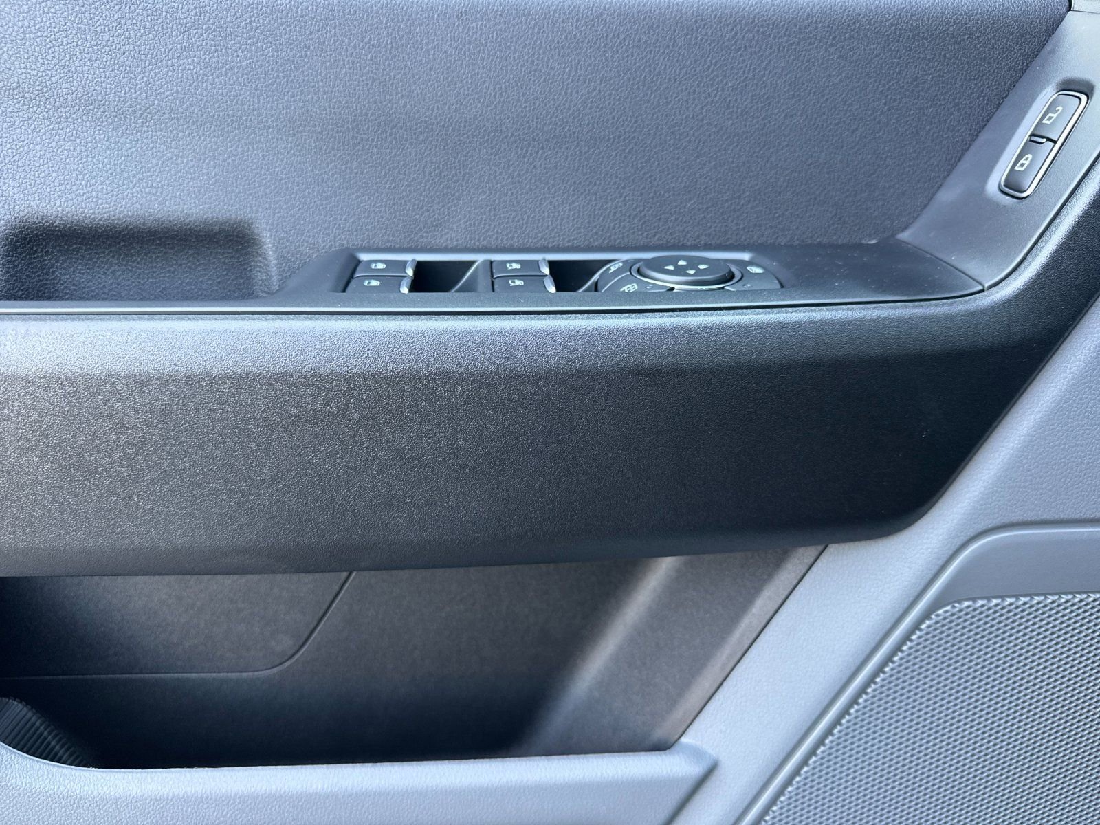 New 2026 Ford F250 XL w/ XL Off-Road Package image 10