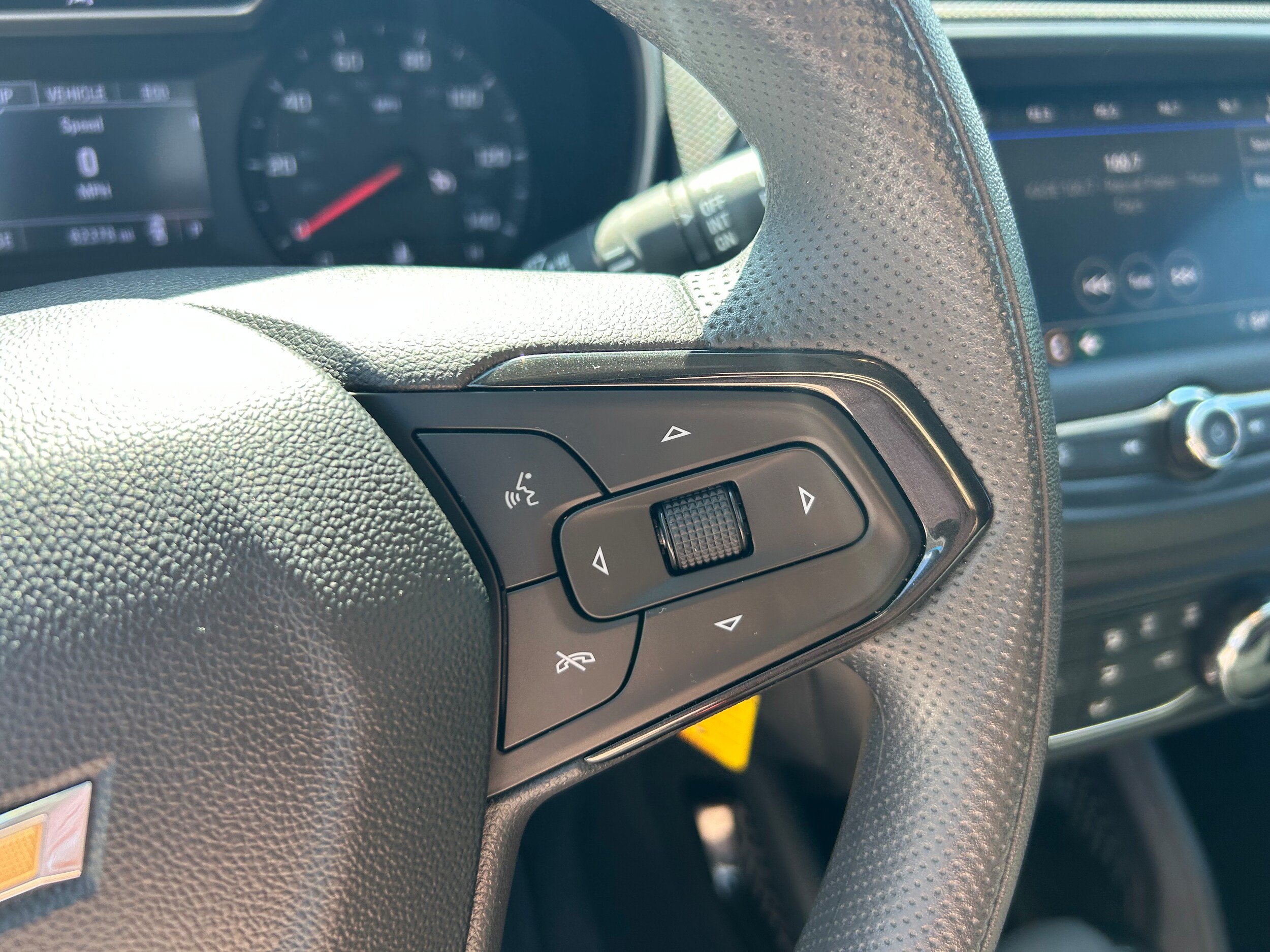 Used 2021 Chevrolet TrailBlazer LS FWD image 12