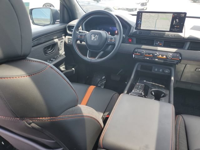 Certified 2026 Honda Passport TrailSport image 11