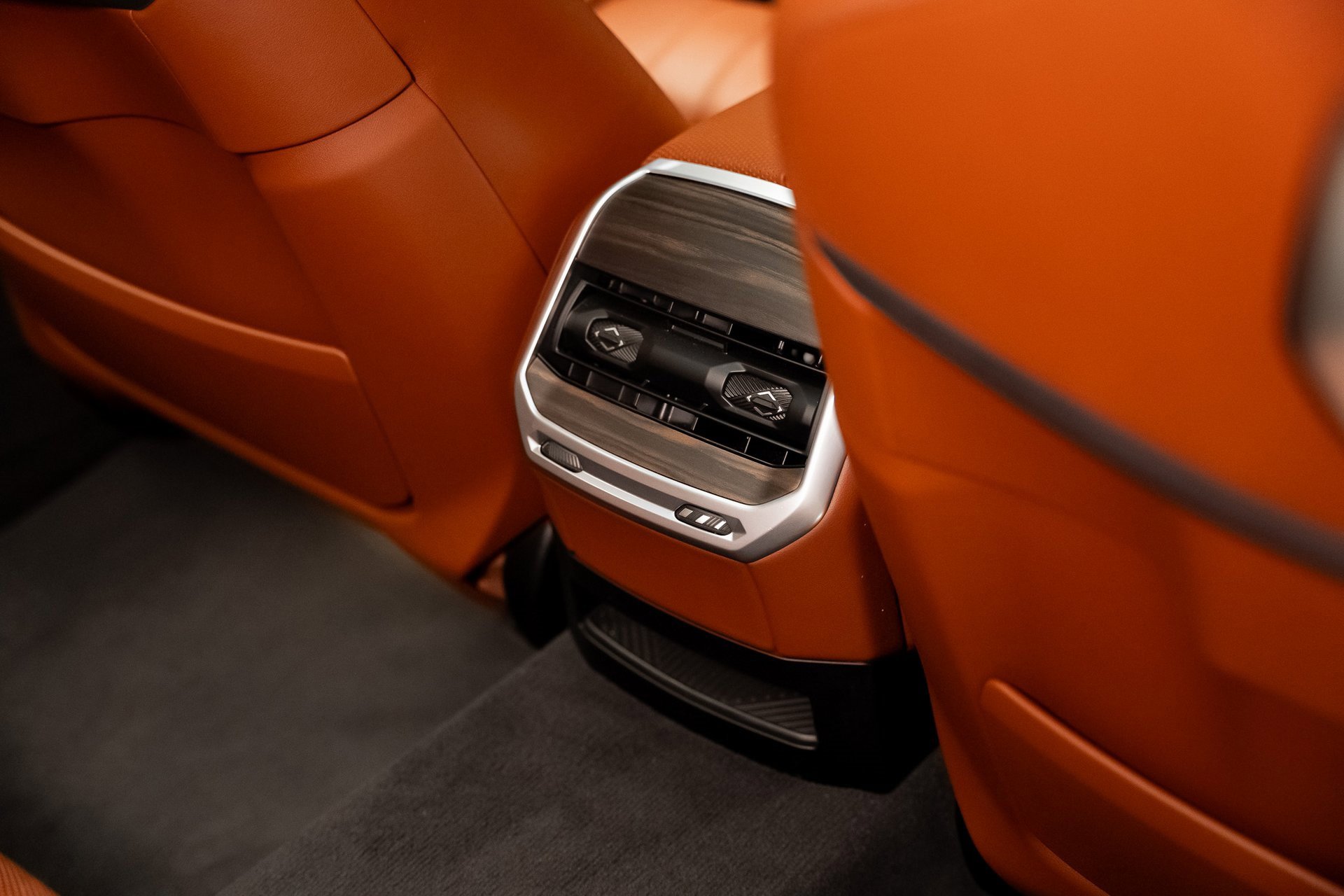 Used 2023 BMW i7 xDrive60 image 69