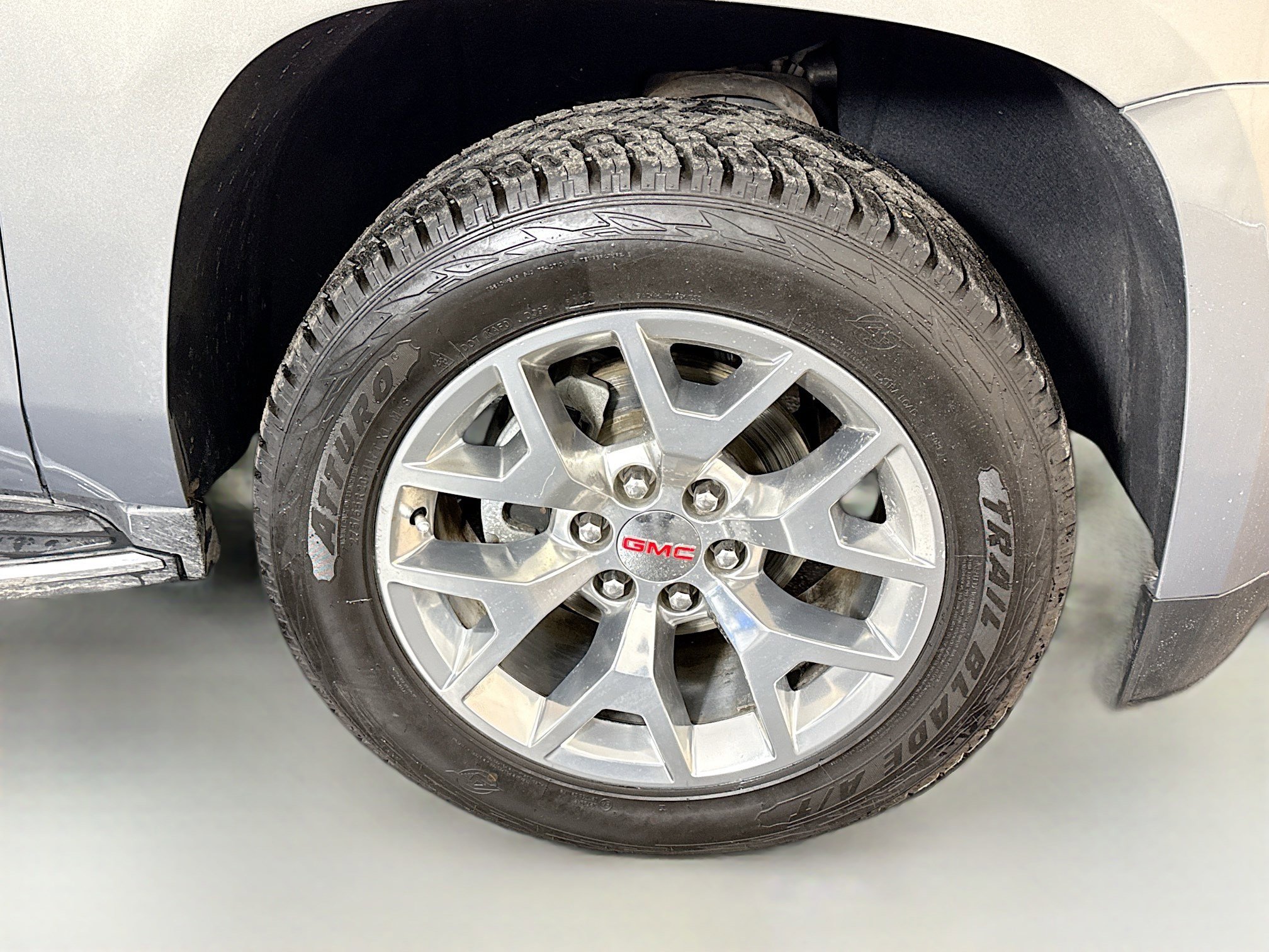 Used 2019 GMC Yukon XL SLT w/ Open Road Package image 31