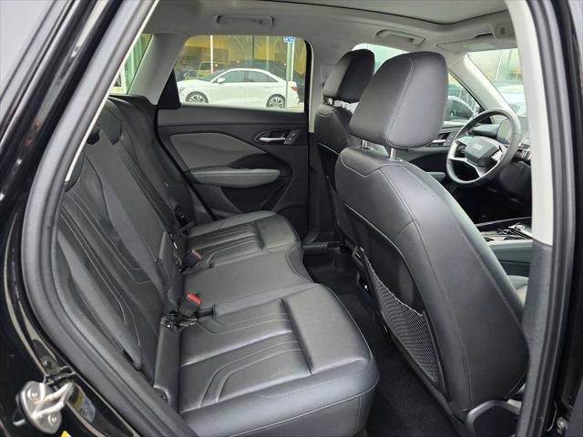 New 2026 Audi Q3 quattro 2.0T image 13