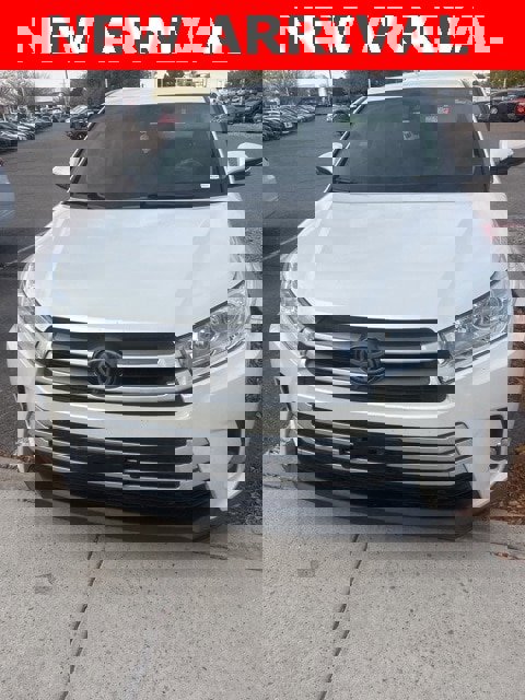 Used 2018 Toyota Highlander Plus image 3