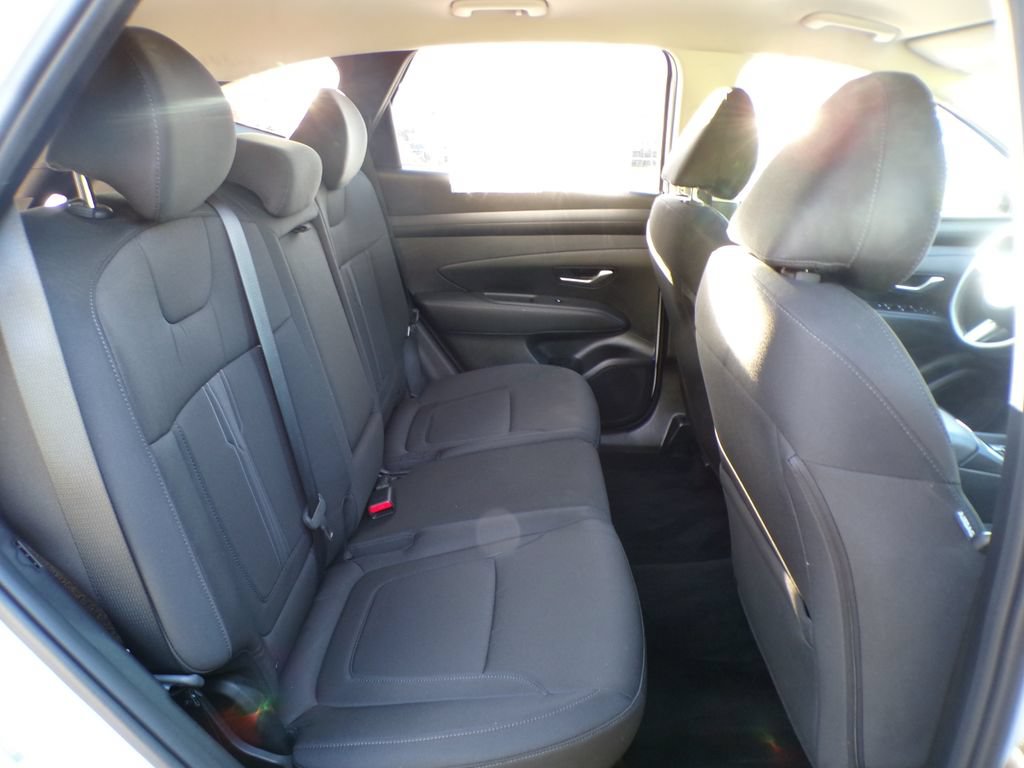 Certified 2025 Hyundai Tucson SEL AWD/4WD image 20