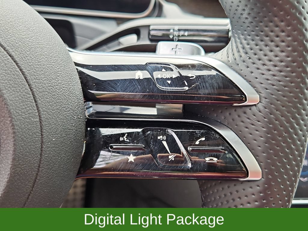 Used 2022 Mercedes-Benz C 300 4MATIC Sedan image 12